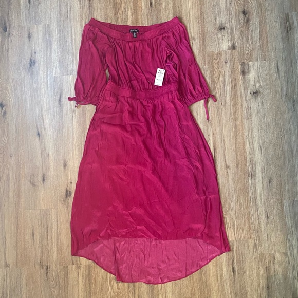 NWT INC Off the Shoulder Dress - Picture 2 of 7